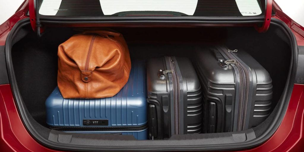 A Gazeta  Onix Plus Turbo Premier: sedã carrega na bagagem boa