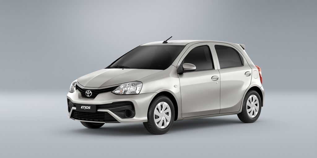 Carros seminovos Toyota até R$ 70 mil - Toyota Etios X 1.3 2021