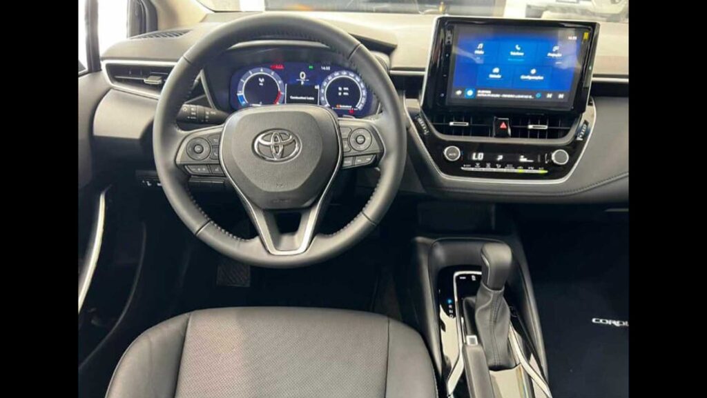 Toyota Corolla 2024 - interior: Fotos: @proflucastorres