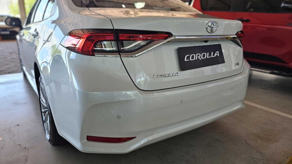 Toyota Corolla XEi 2024 mudanças pequenas, mas necessárias Mundo do